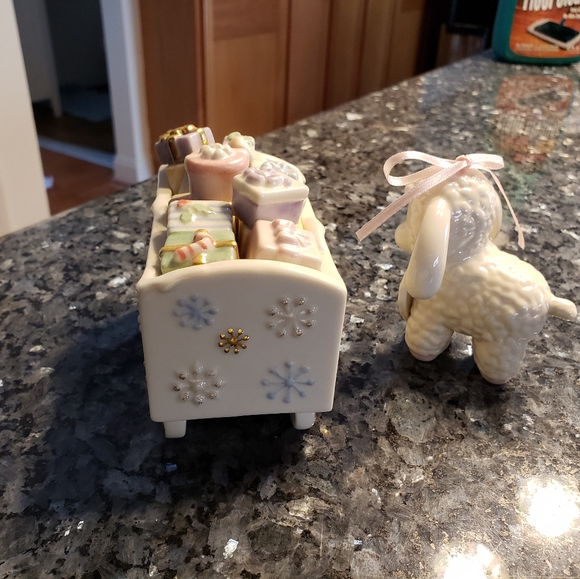 Lennox baby lamb oniment &LENOX Holiday Fraditions - Picture 8 of 16